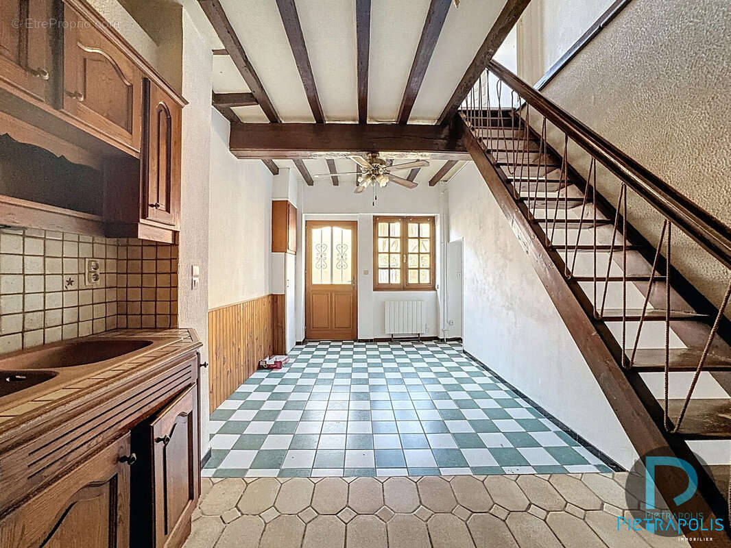 Maison à CHATILLON-SUR-CHALARONNE