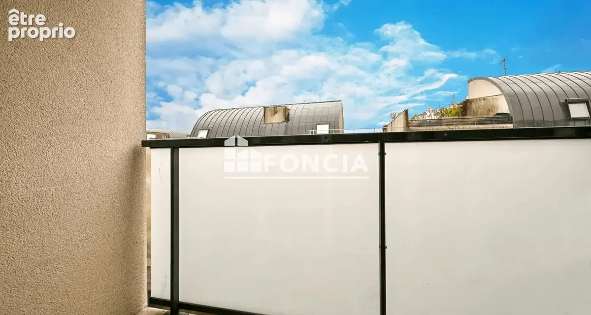 À vendre – Charmant 2 pièces avec loggia et parking à Cergy-le-Haut - photo 8