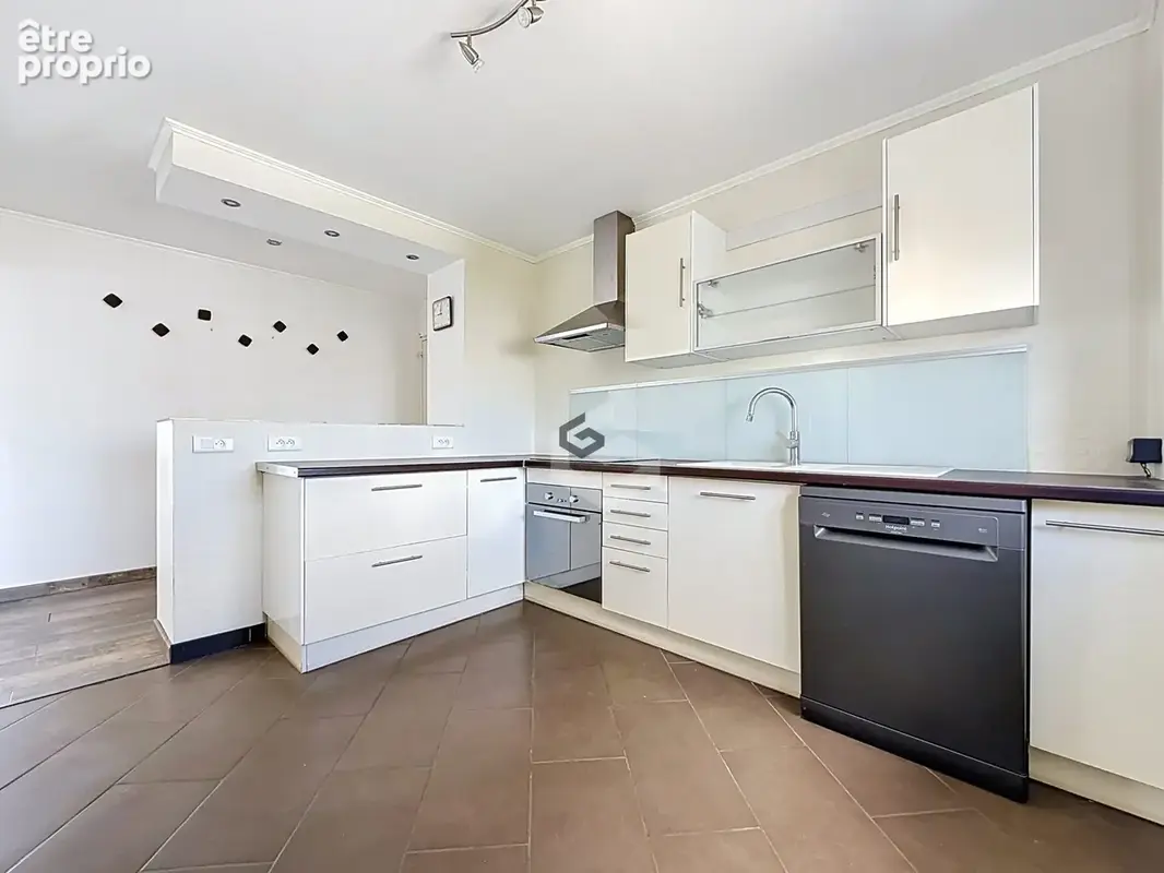 Appartement 4 pièces 73 m² à vendre à Reims (51100) - photo 4