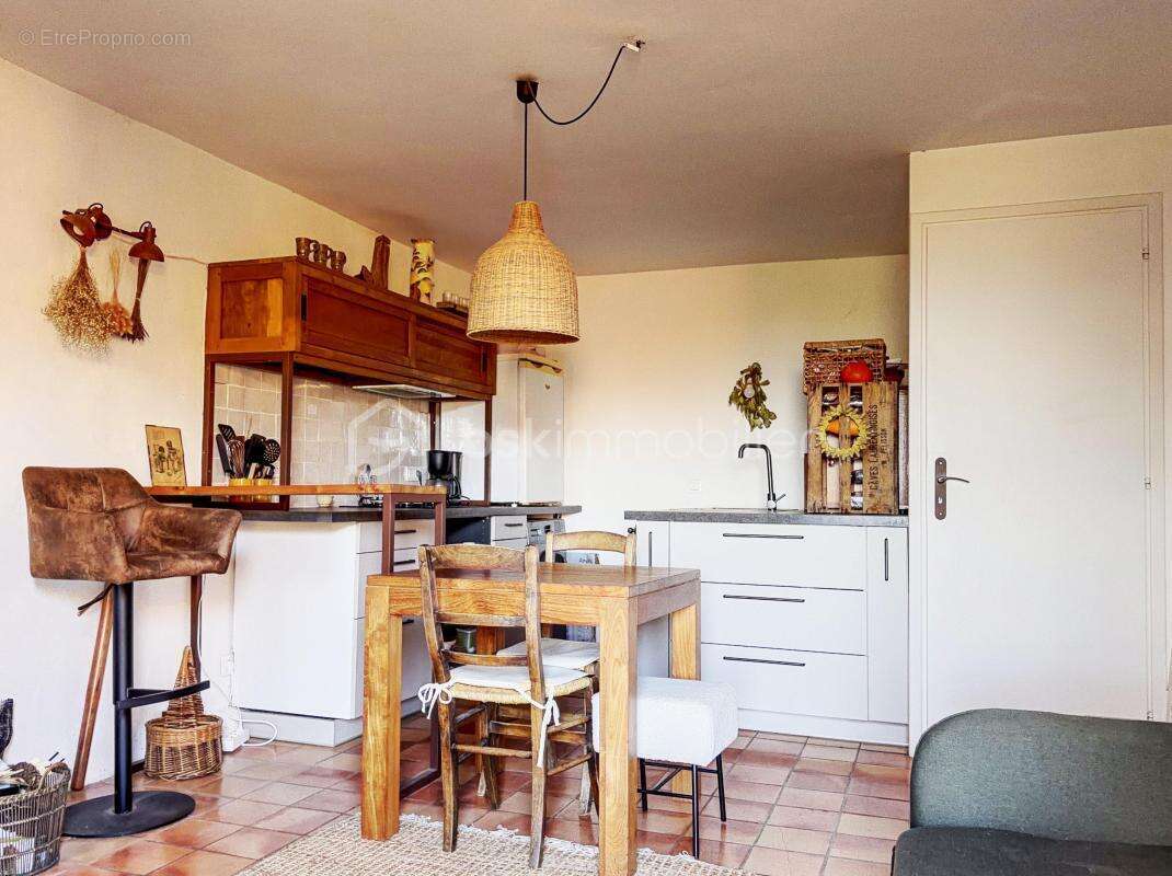 Maison à ROUSSILLON