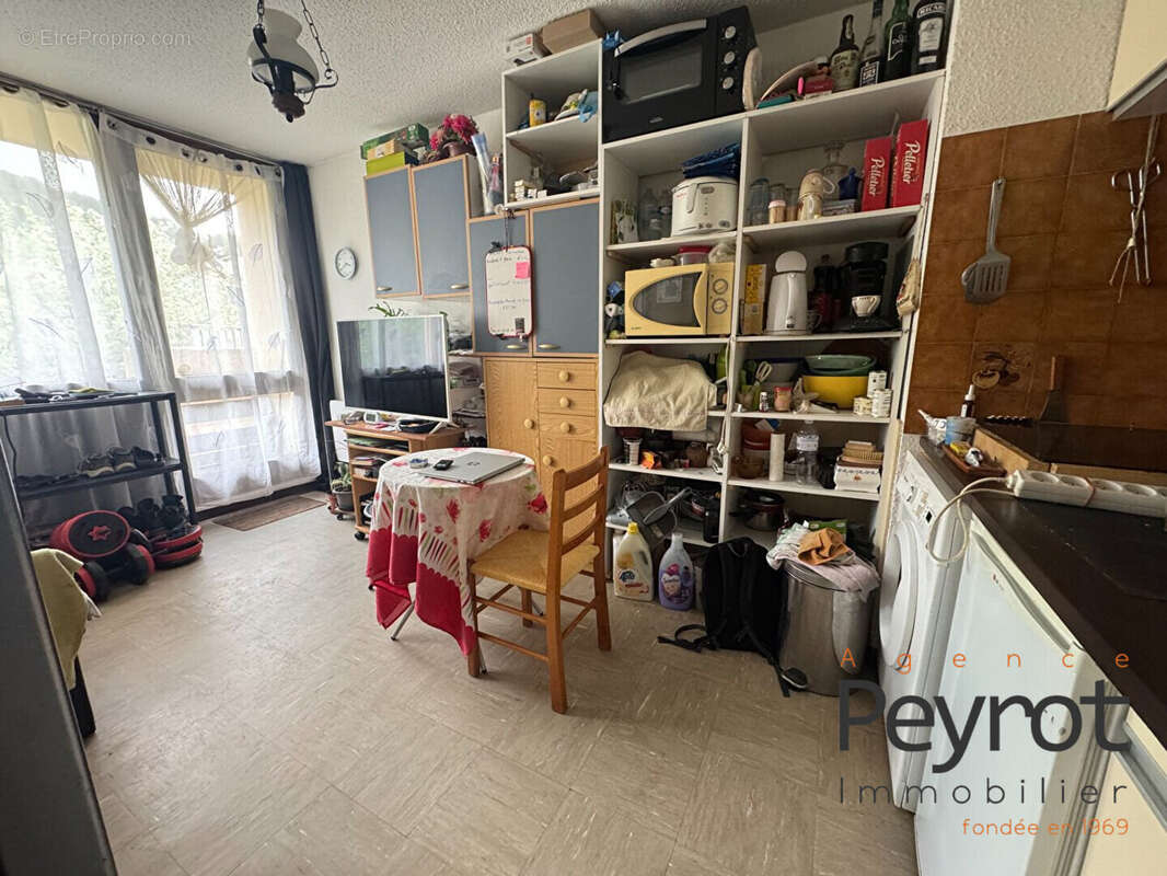 Appartement à SAINT-PIERRE-DELS-FORCATS