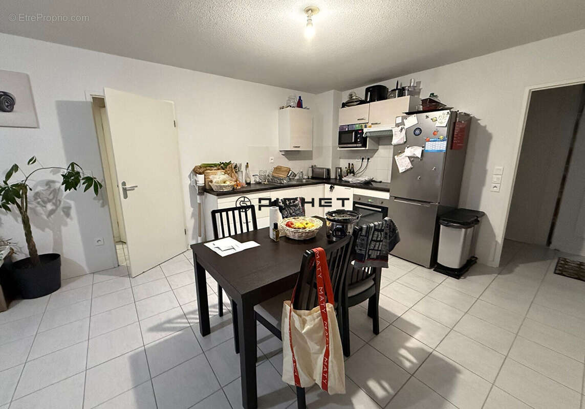 Appartement à SAINT-JEAN-D&#039;ILLAC