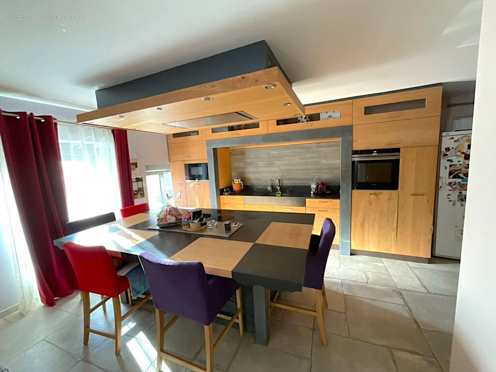 Maison Magny Les Jussey 7pièces 180m2 habitables 5chambres 1515m2terrain - photo 2