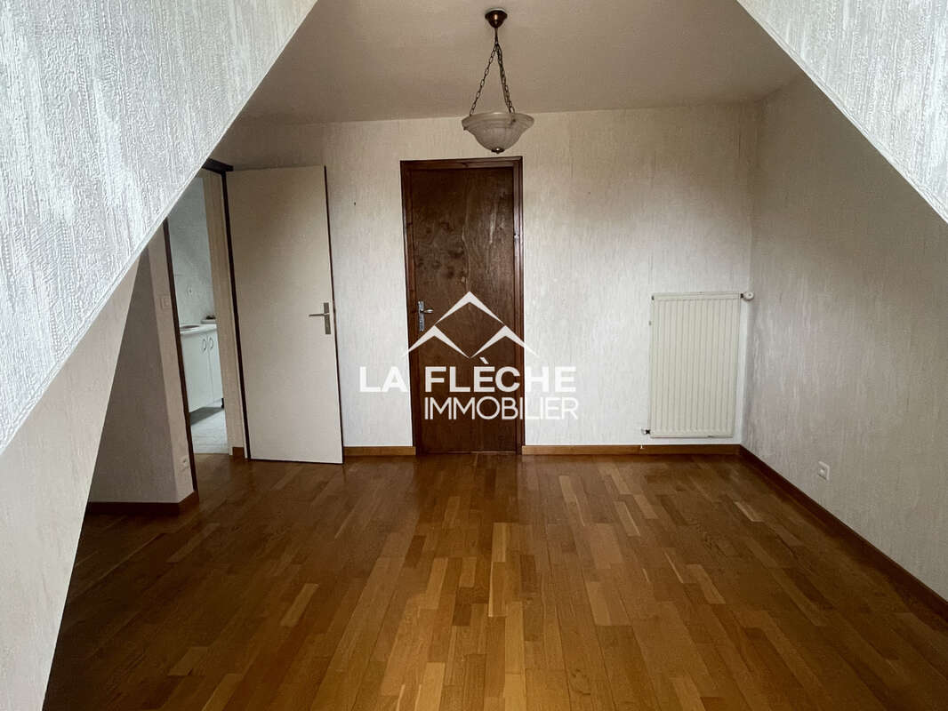 Maison au cœur du village - photo 10