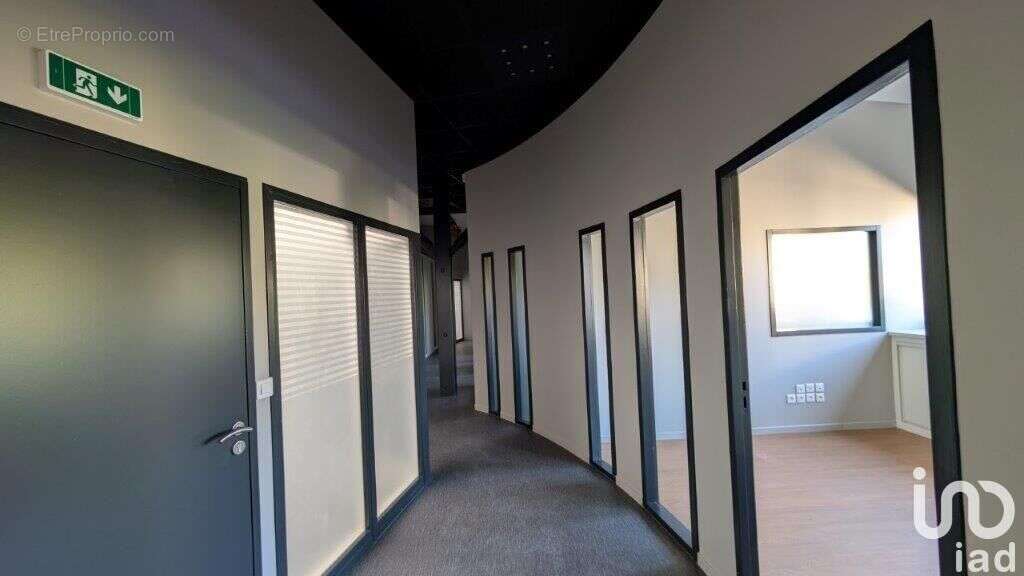 Photo 5 - Commerce à SAINT-ETIENNE