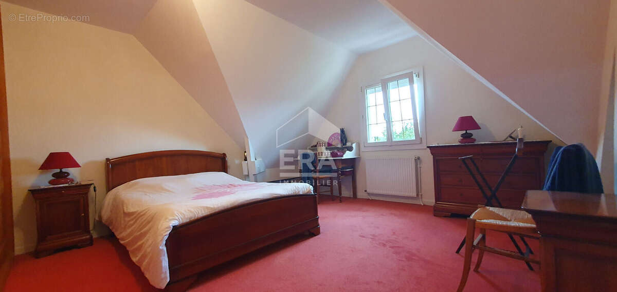 Maison à GRISY-SUISNES