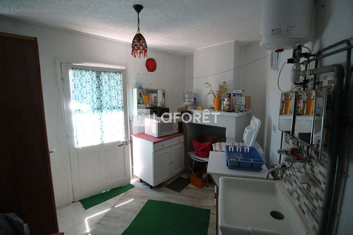 Maison ancienne à rafraichir Mareuil En Périgord 4 pièces 81 m2 avec  cours et grange non attenante - photo 10