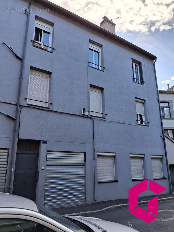 Appartement à SAINT-ETIENNE