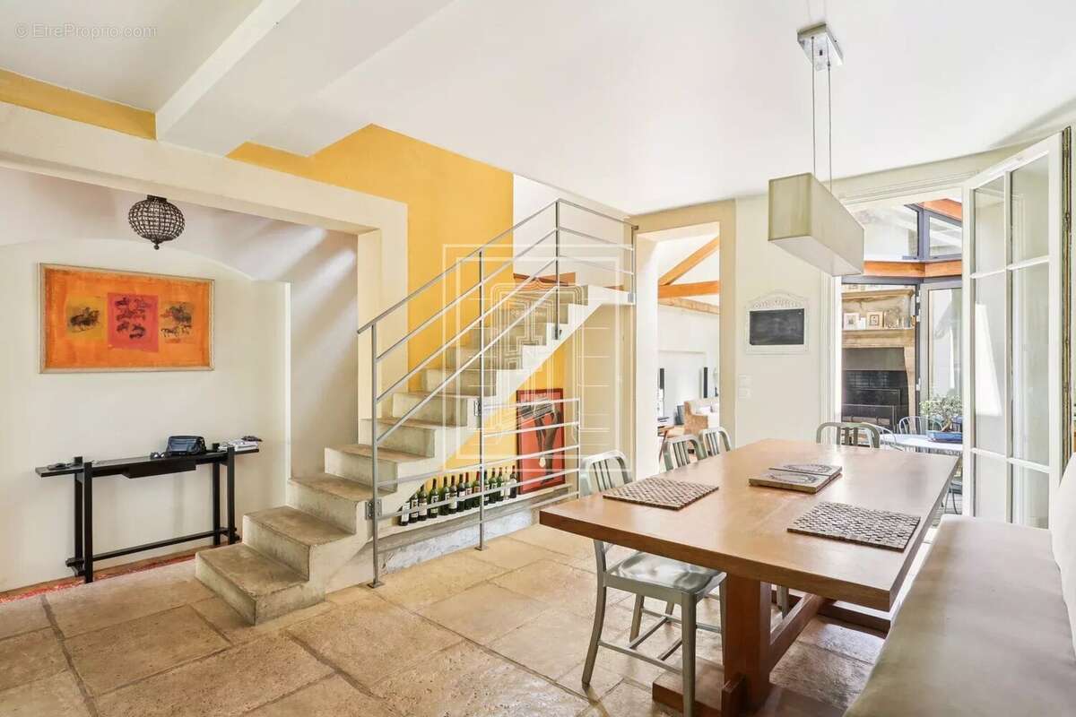 Maison à BOULOGNE-BILLANCOURT