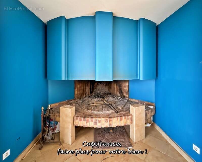 Maison à LA CLAYETTE