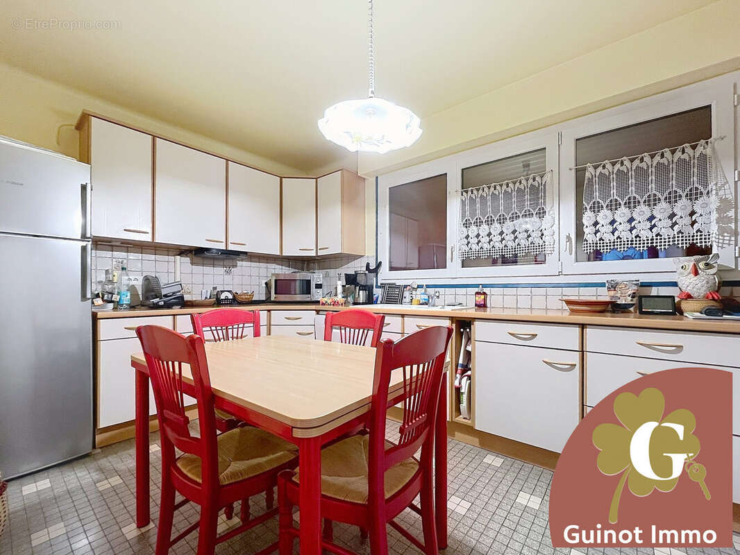 Maison à LILLEBONNE