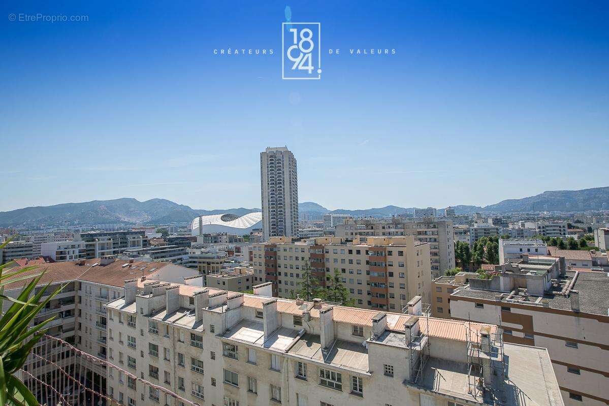 Appartement T3 à vendre Marseille 8e (13008)  100 m²  Toit Terrasse Dernier étage Carré d'Or - photo 10
