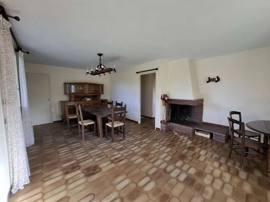 Maison à DAUMAZAN-SUR-ARIZE