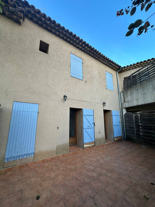 Appartement à AUBAGNE