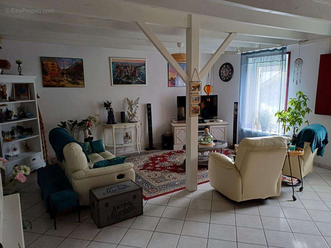 Maison à GUENROUET