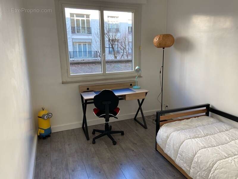 Neuilly sur seine 92200 rue longchamp - aux encheres - appartement t4 meuble/terrasse balcon+cave - photo 11