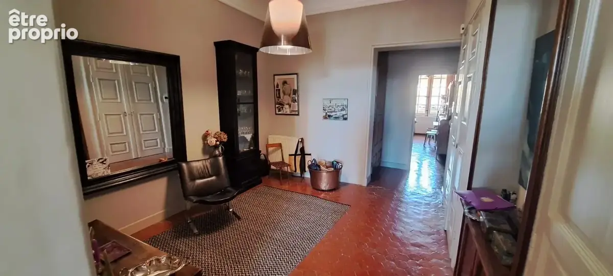 Appartement 4 pièces 150 m² à vendre à Aix-En-Provence (13100) - photo 2