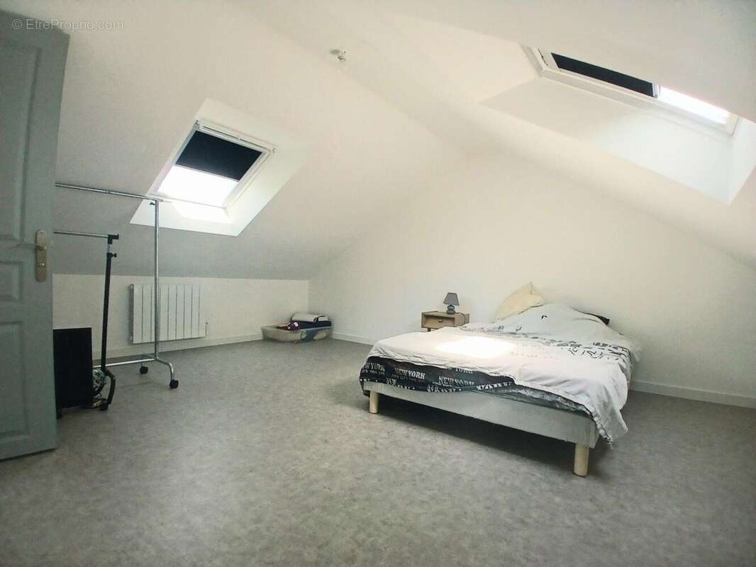 Maison 120 m² à Novy-Chevrieres  - photo 8