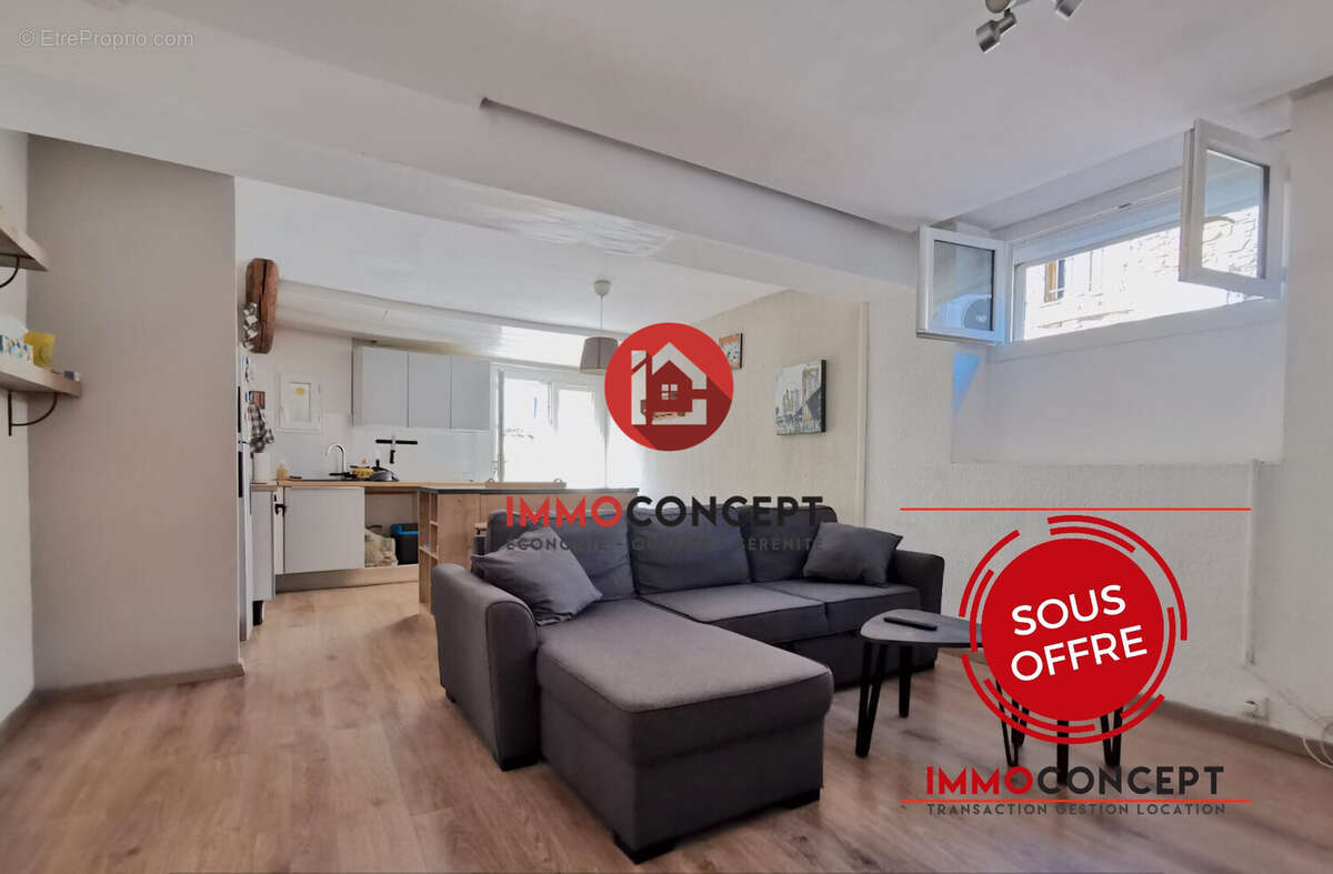 Appartement à BAGNOLS-SUR-CEZE