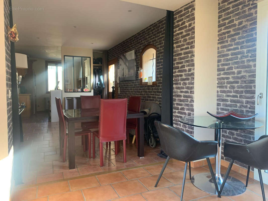 Maison à HARDRICOURT