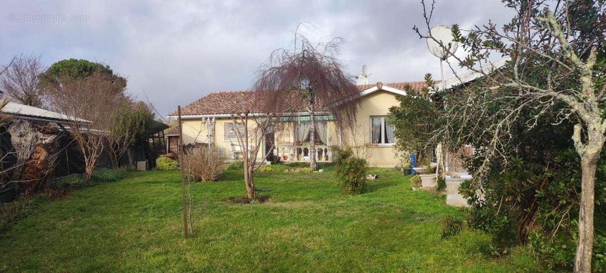 Maison à LANTON