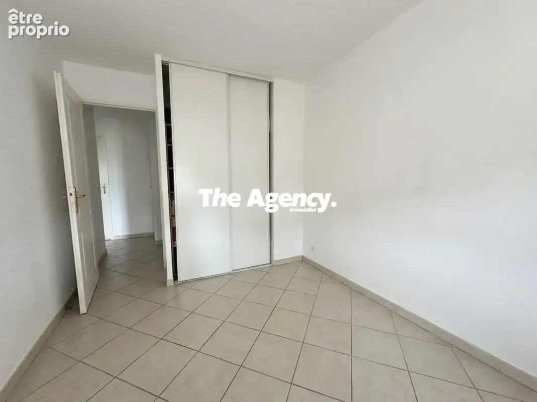 Appartement 3 pièces 65 m² à vendre à Marseille-10e (13010) - photo 6