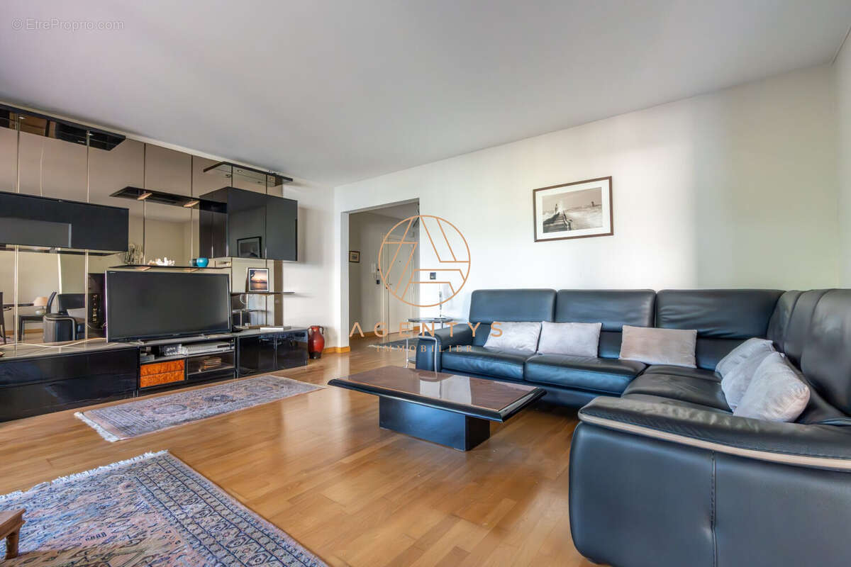 Appartement à BRY-SUR-MARNE