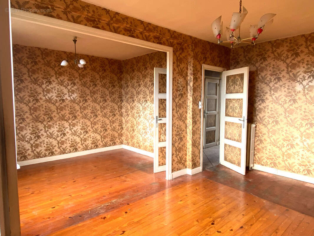 Maison à CLERMONT-FERRAND