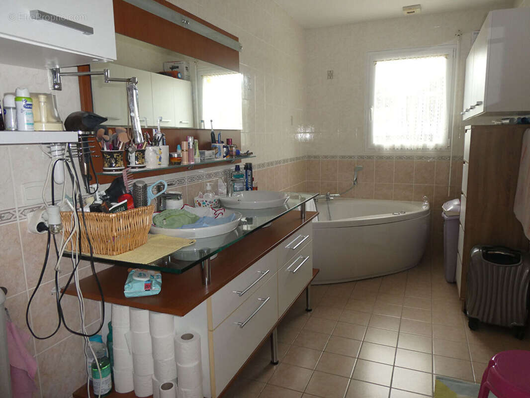 Maison à PONT-L'EVEQUE