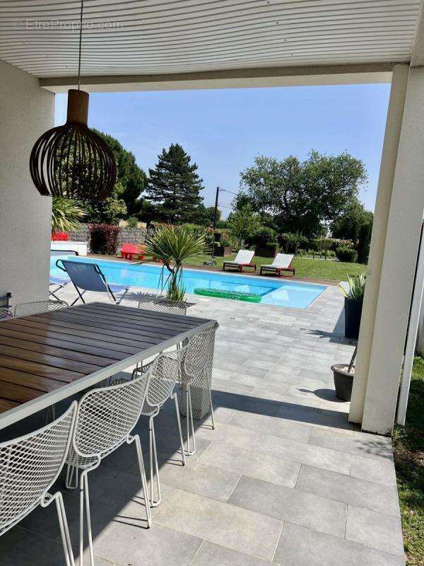 Maison à SAINT-JORY