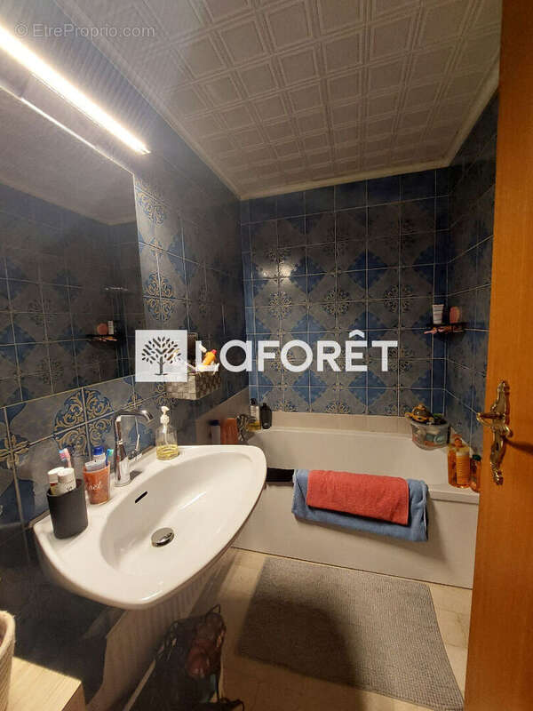 Appartement à AUDUN-LE-TICHE