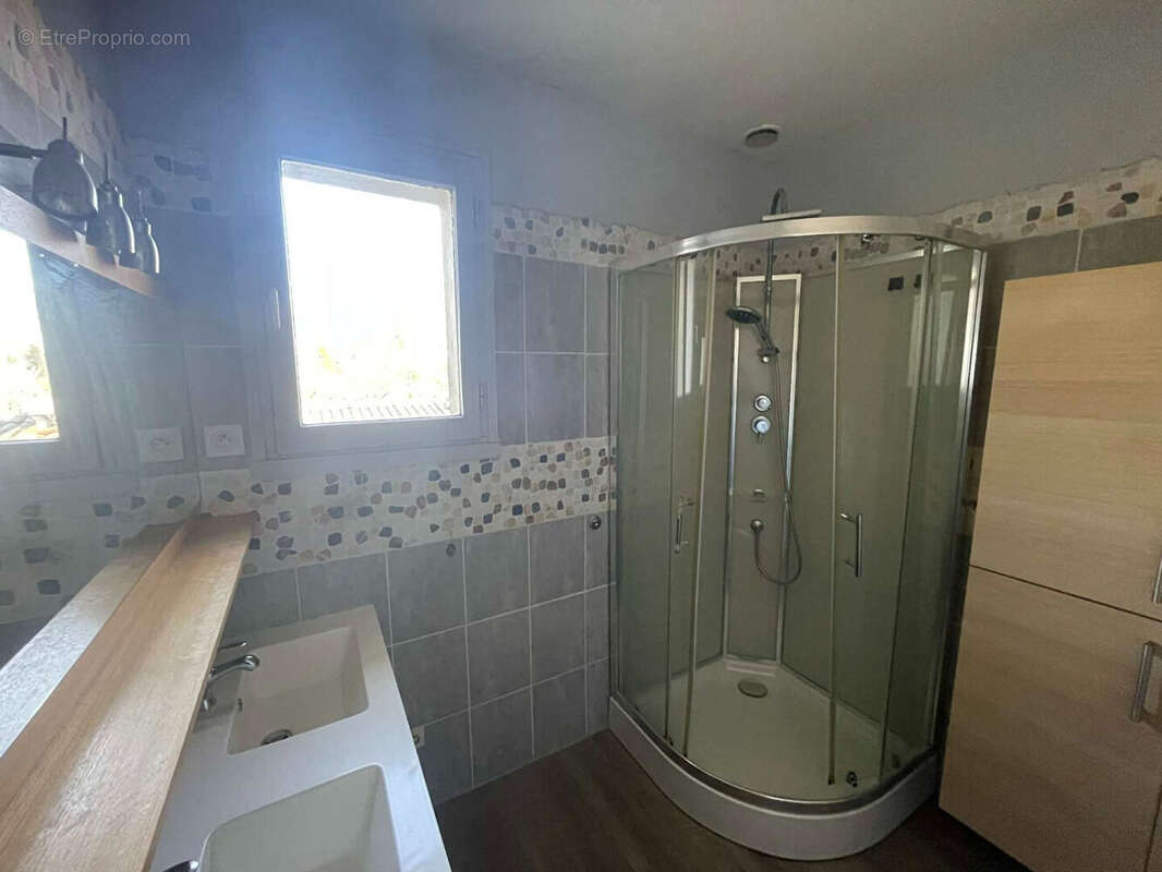 Appartement à PLEUGUENEUC