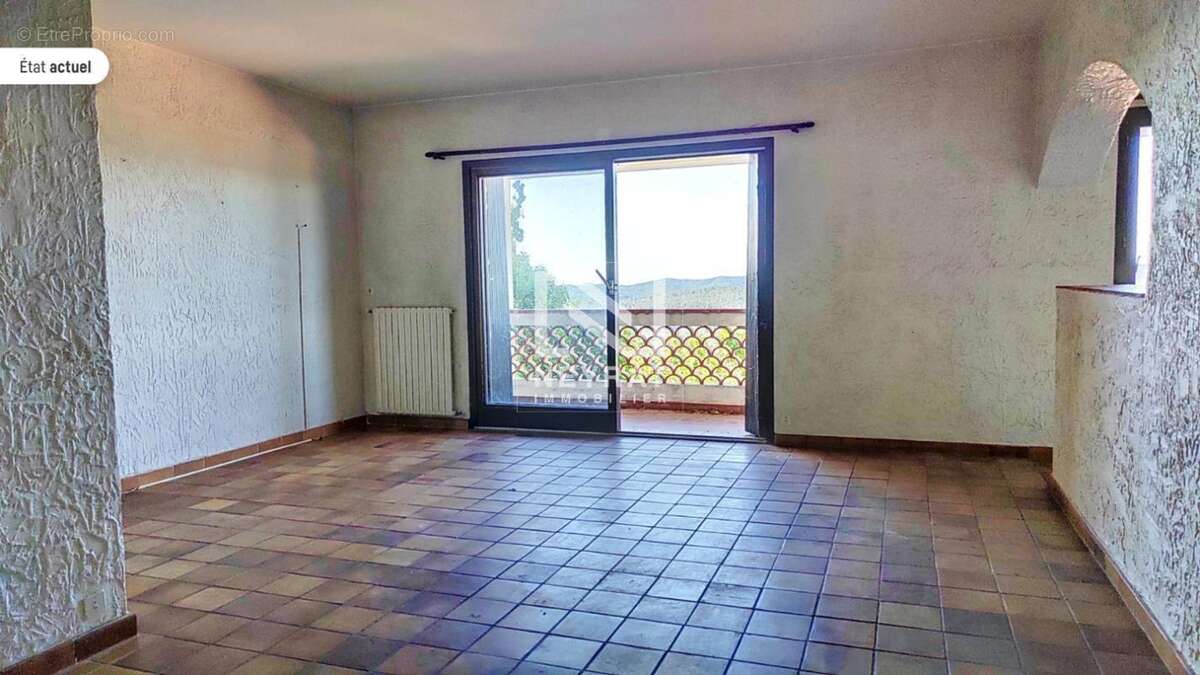 Appartement à MONTAUROUX