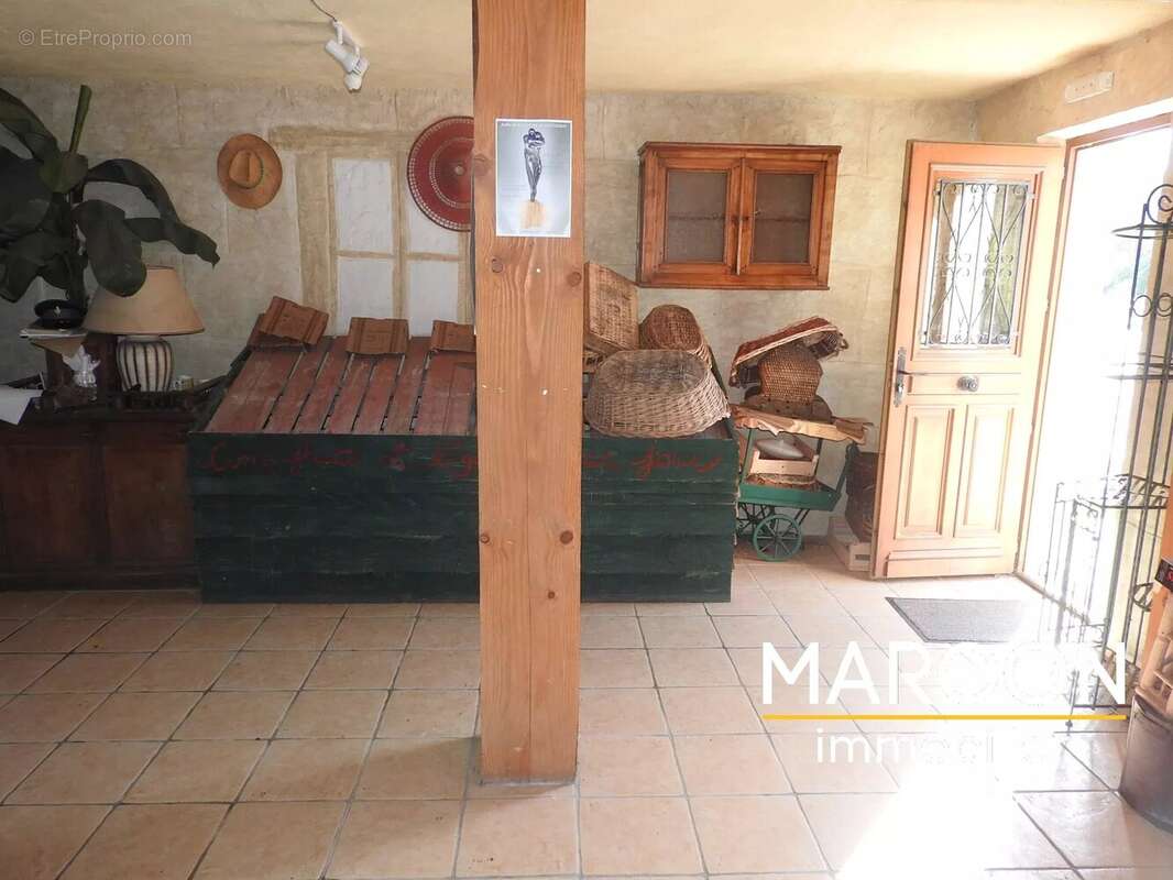 Maison à MOUTIER-ROZEILLE