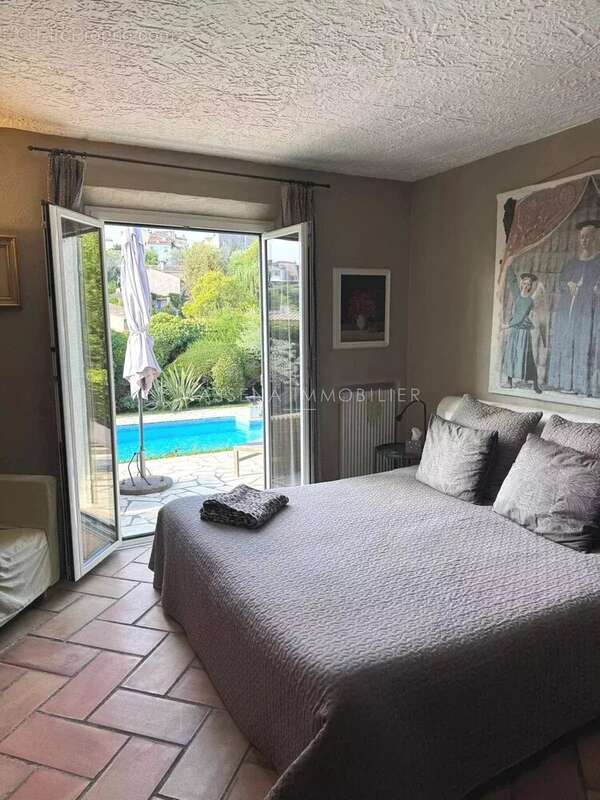 Maison à LA COLLE-SUR-LOUP