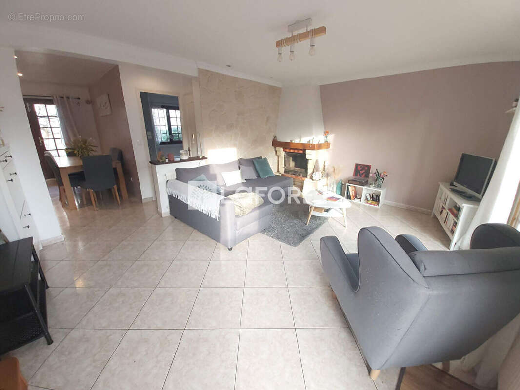 Maison à LIVRY-GARGAN