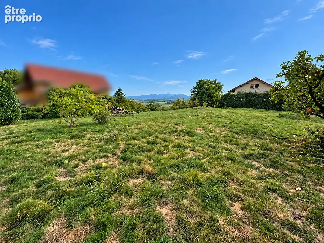Terrain constructible avec vue Alpes à Challex 01630 - photo 2