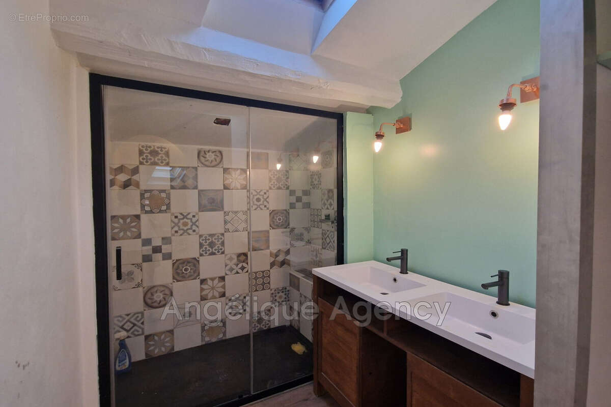 Maison 63 m² à Le Bar-Sur-Loup  - photo 3