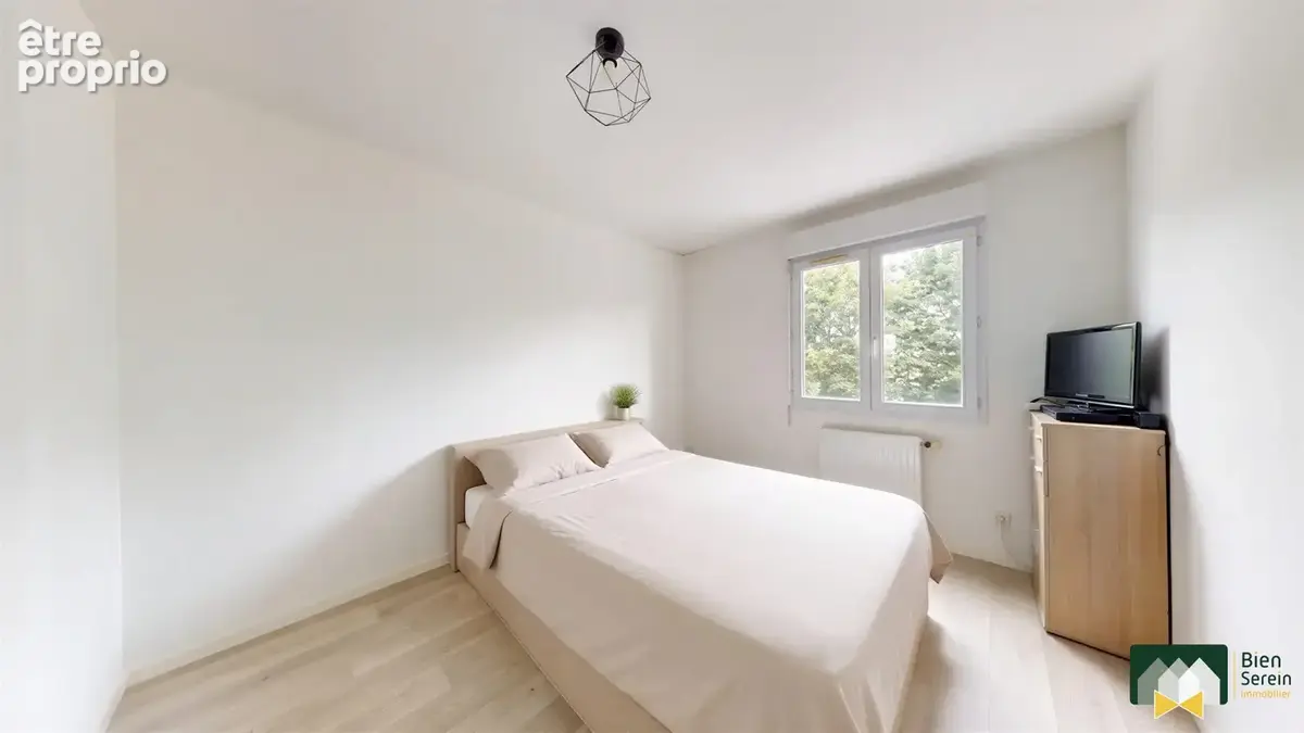 Appartement 4 pièces 103 m² à vendre à Mainvilliers (28300) - photo 4