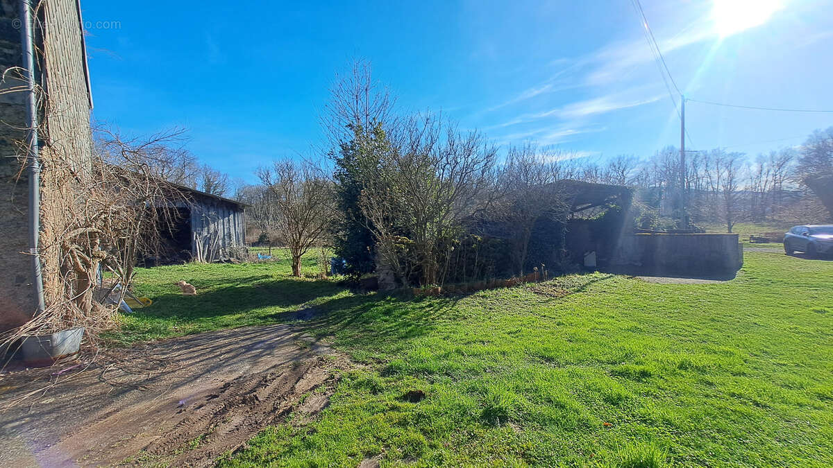 Maison à MANZAT