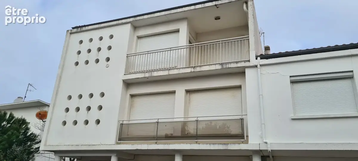 Dpt Charente Maritime (17), à vendre ROYAN appartement T3 avec garage, 100 m de la plage - photo 8