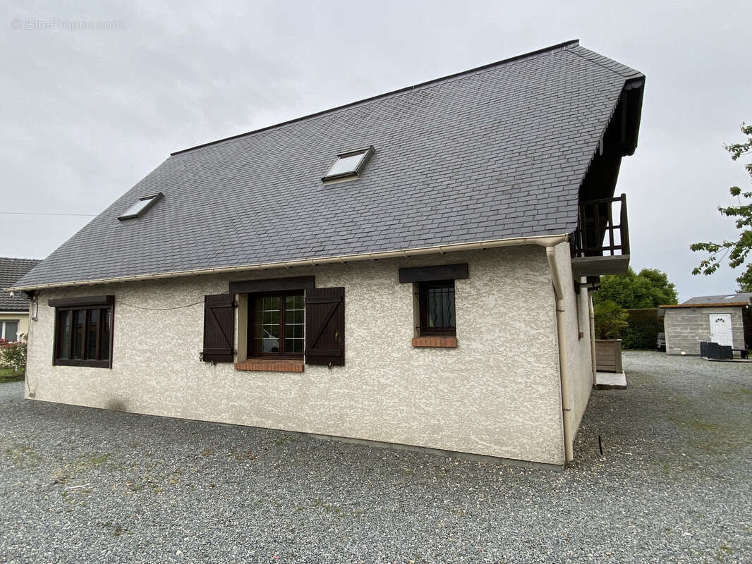 Maison à EPREVILLE
