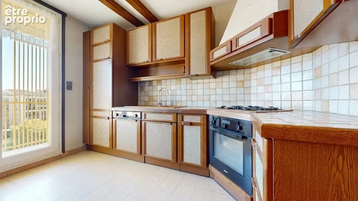 Appartement 4 pièces 70 m² à vendre à Villeurbanne (69100) - photo 8