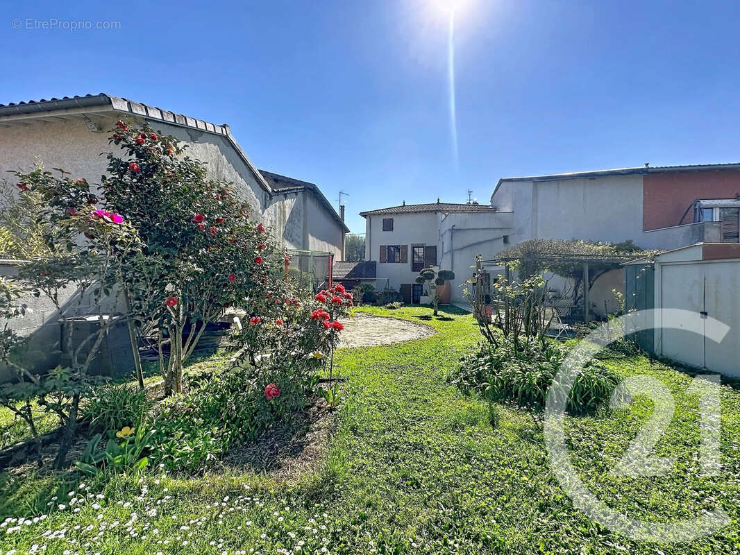Maison 161 m² à Vienne  - photo 17