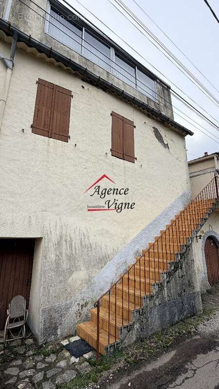 Maison à SAINT-FLORENT-SUR-AUZONNET