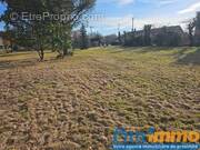 Terrain à LA FRETTE