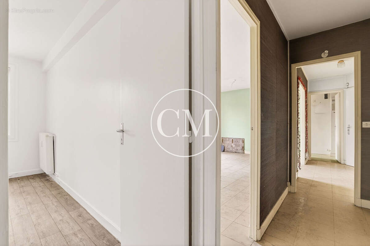 Appartement à VERSAILLES