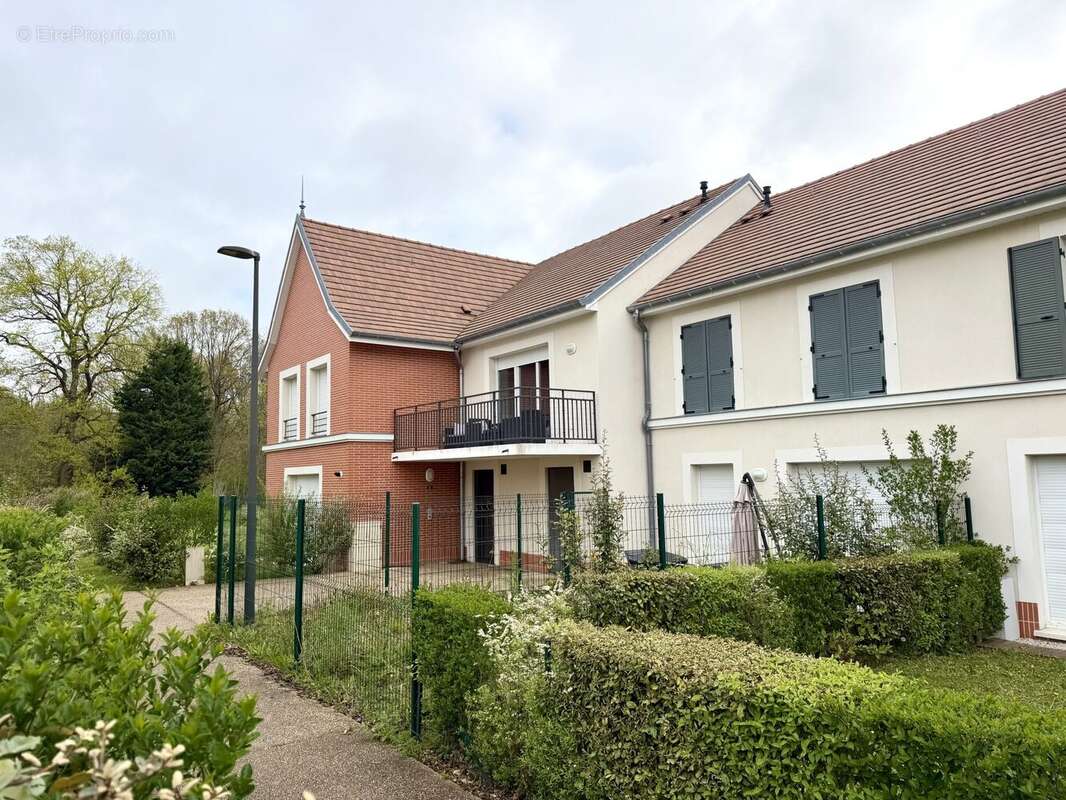 Appartement à NANDY