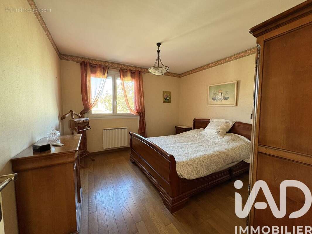 Maison 120 m² à Ormesson-Sur-Marne  - photo 6