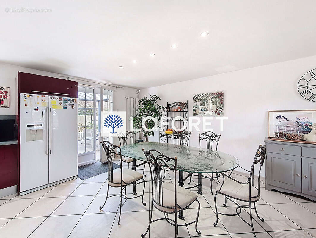 Maison à ROZAY-EN-BRIE